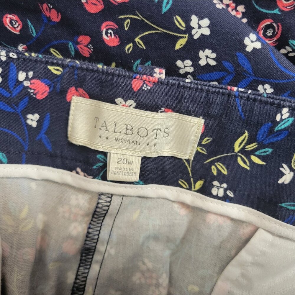 Talbots Multicolor Floral Print Capris - Picture 7 of 9